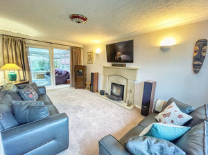 Photo 15- click for photo gallery